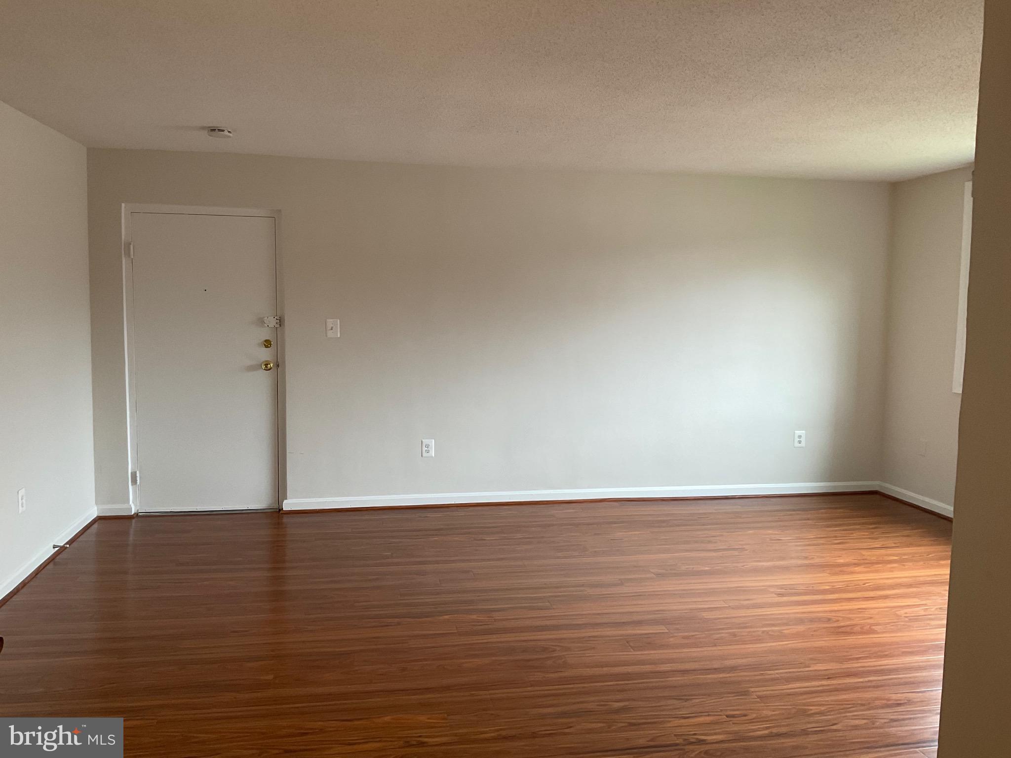 3825 Hamilton St #C-201