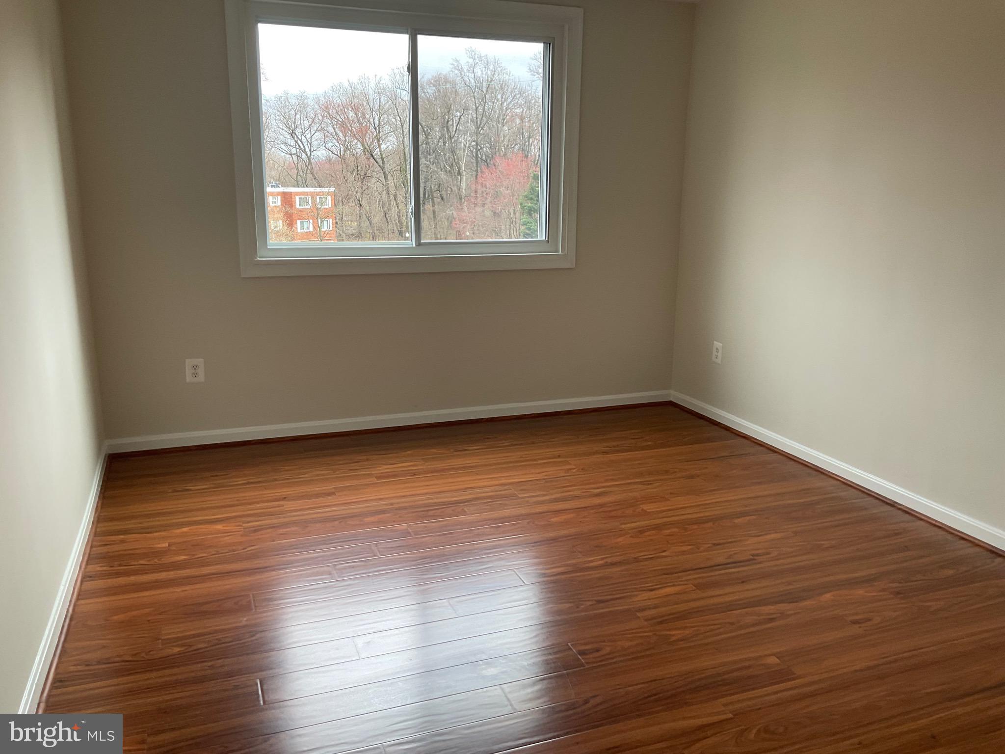 3825 Hamilton St #C-201