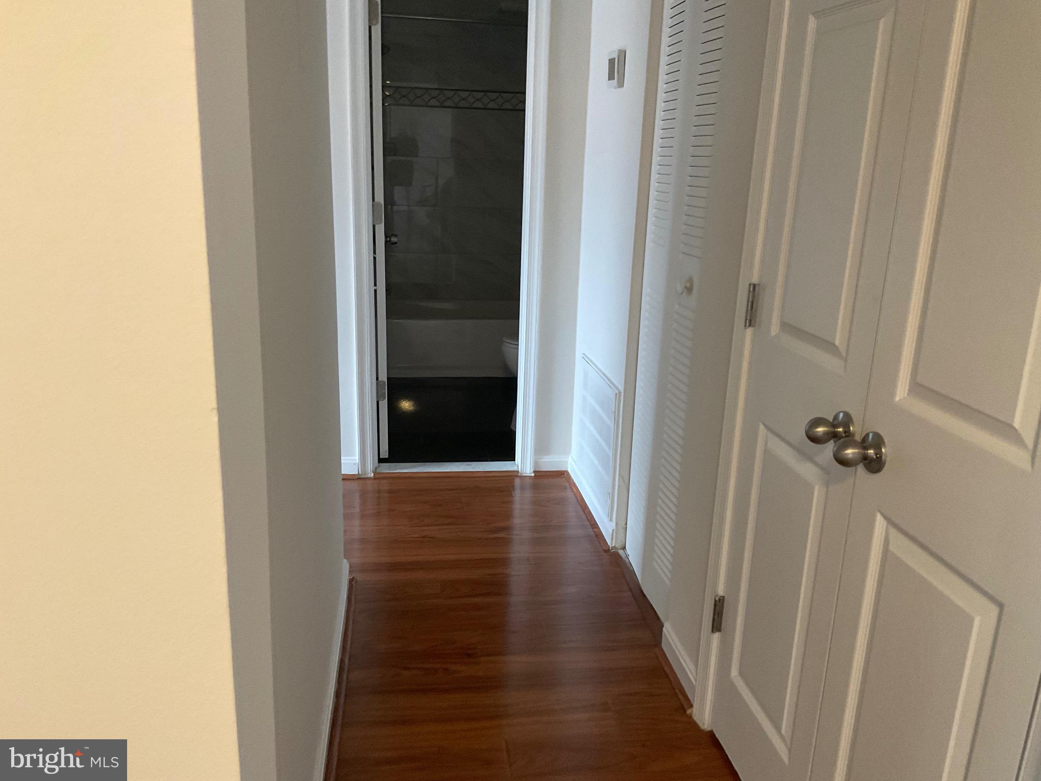 3825 Hamilton St #C-201