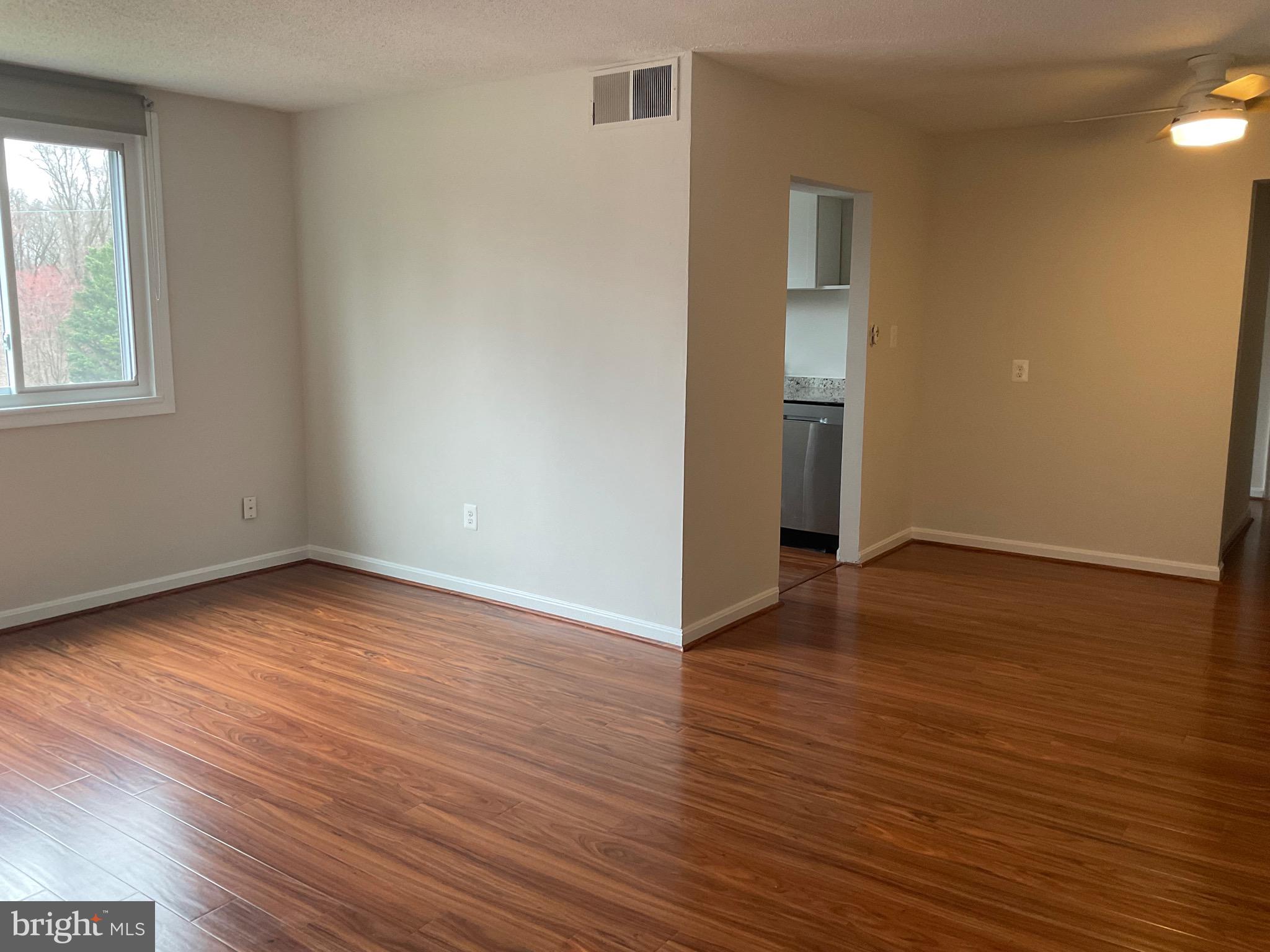 3825 Hamilton St #C-201