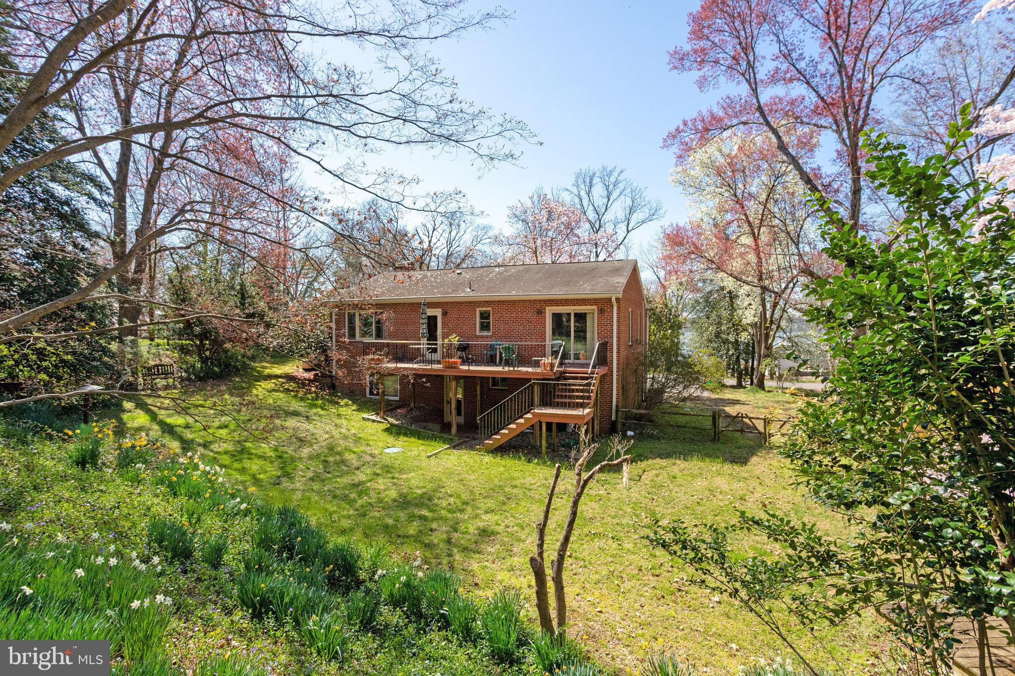 9600 Potomac Dr