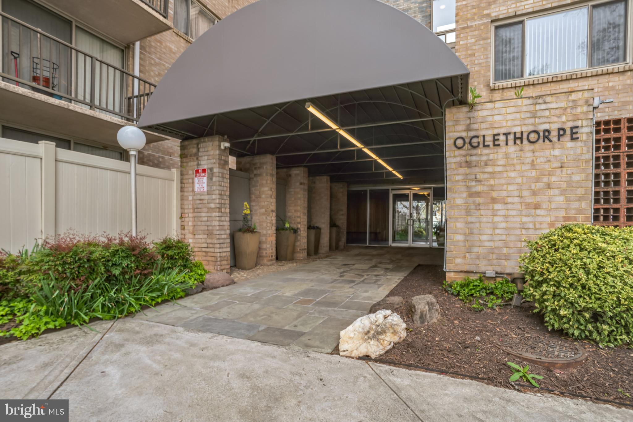 4410 Oglethorpe St #304