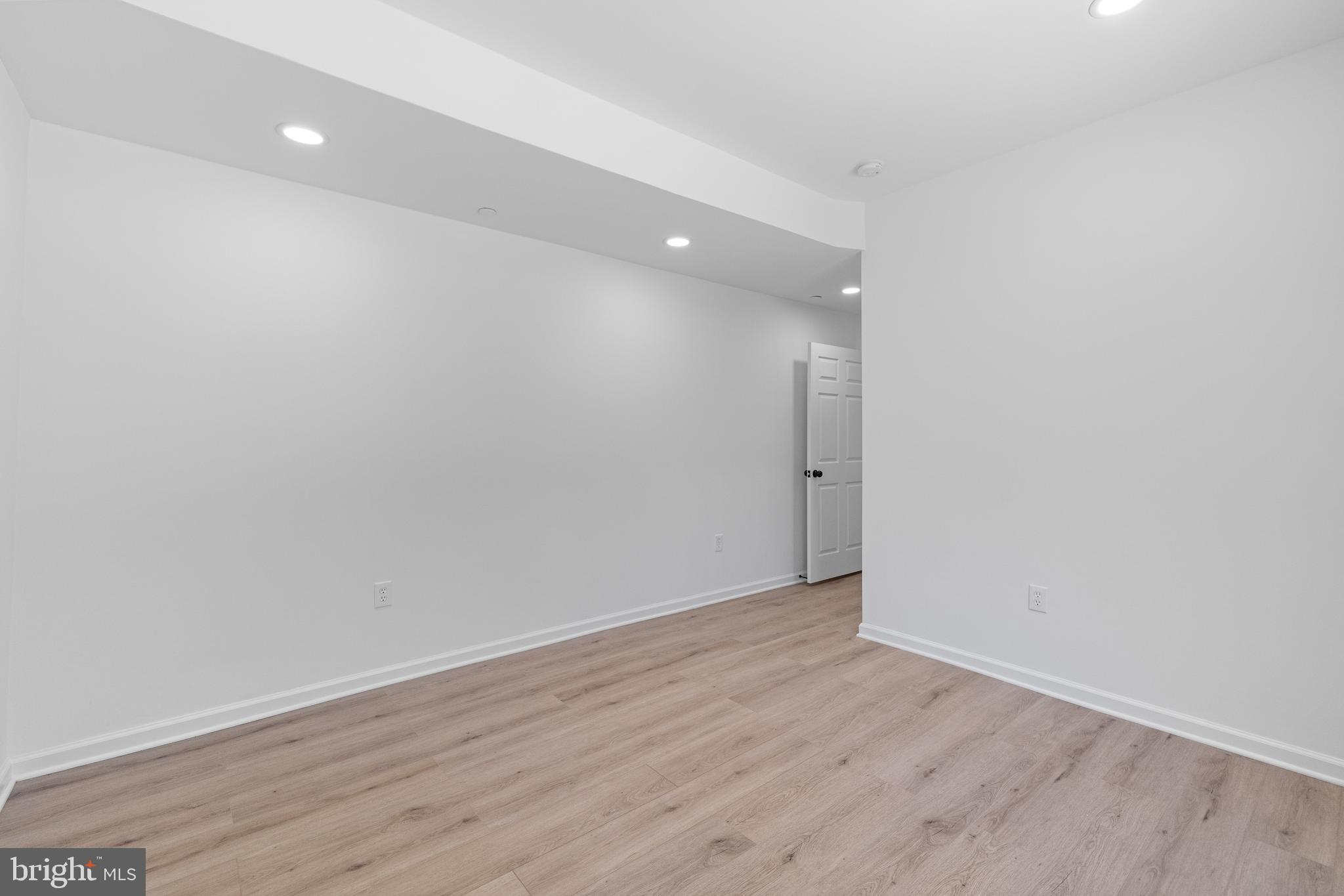 5114 Kennebunk Ter