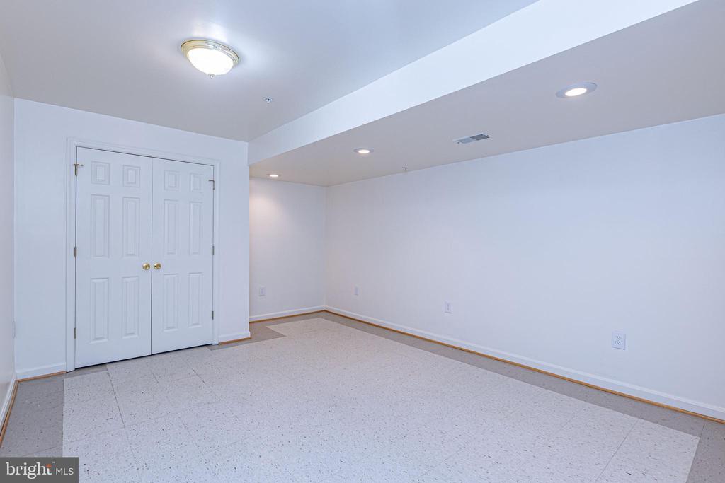 8909 della Ln