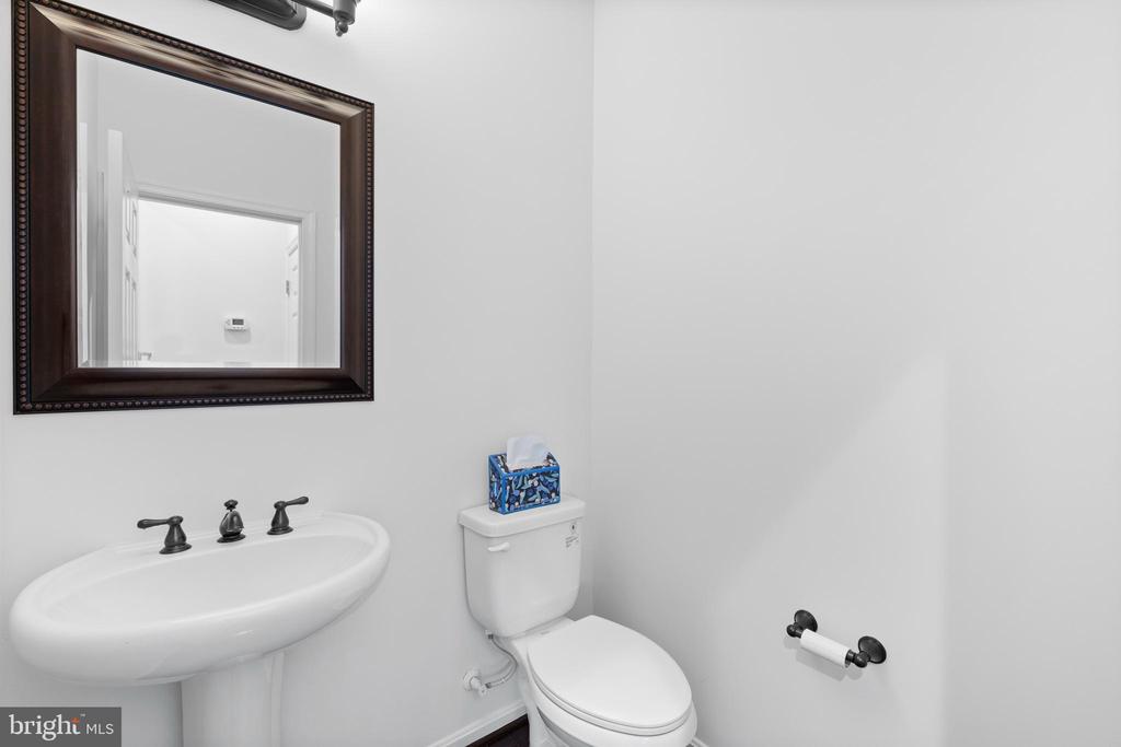 1707 Fernwood Dr