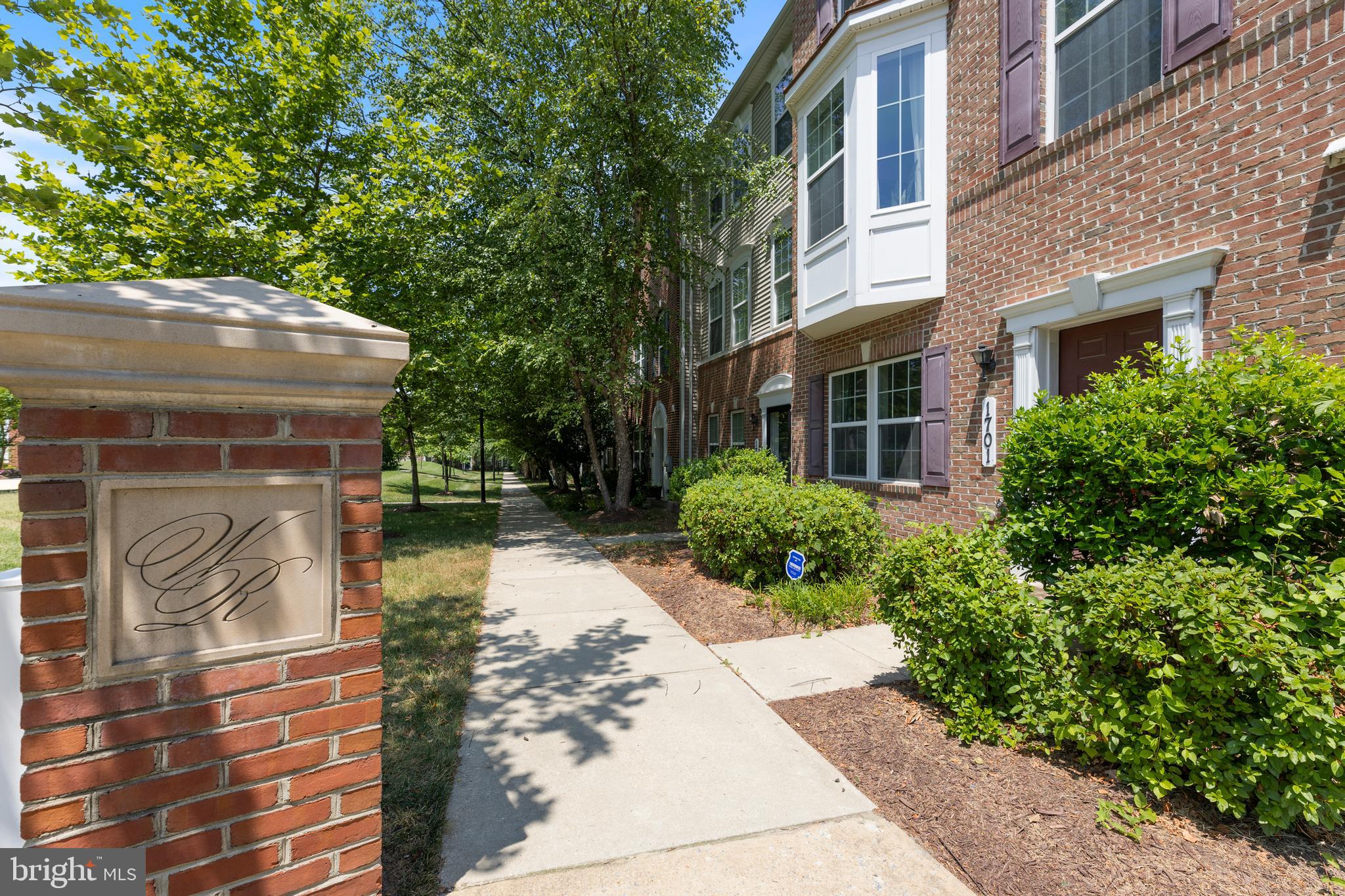 1707 Fernwood Dr