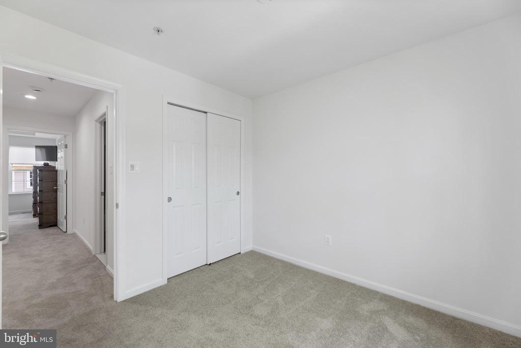 1707 Fernwood Dr