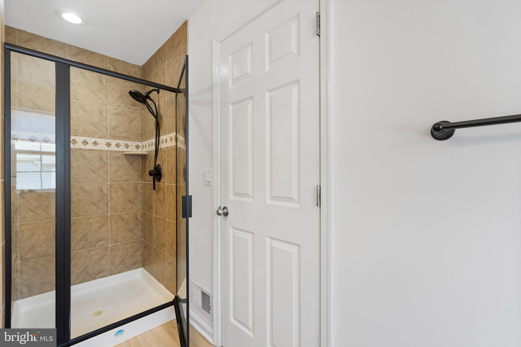 1707 Fernwood Dr