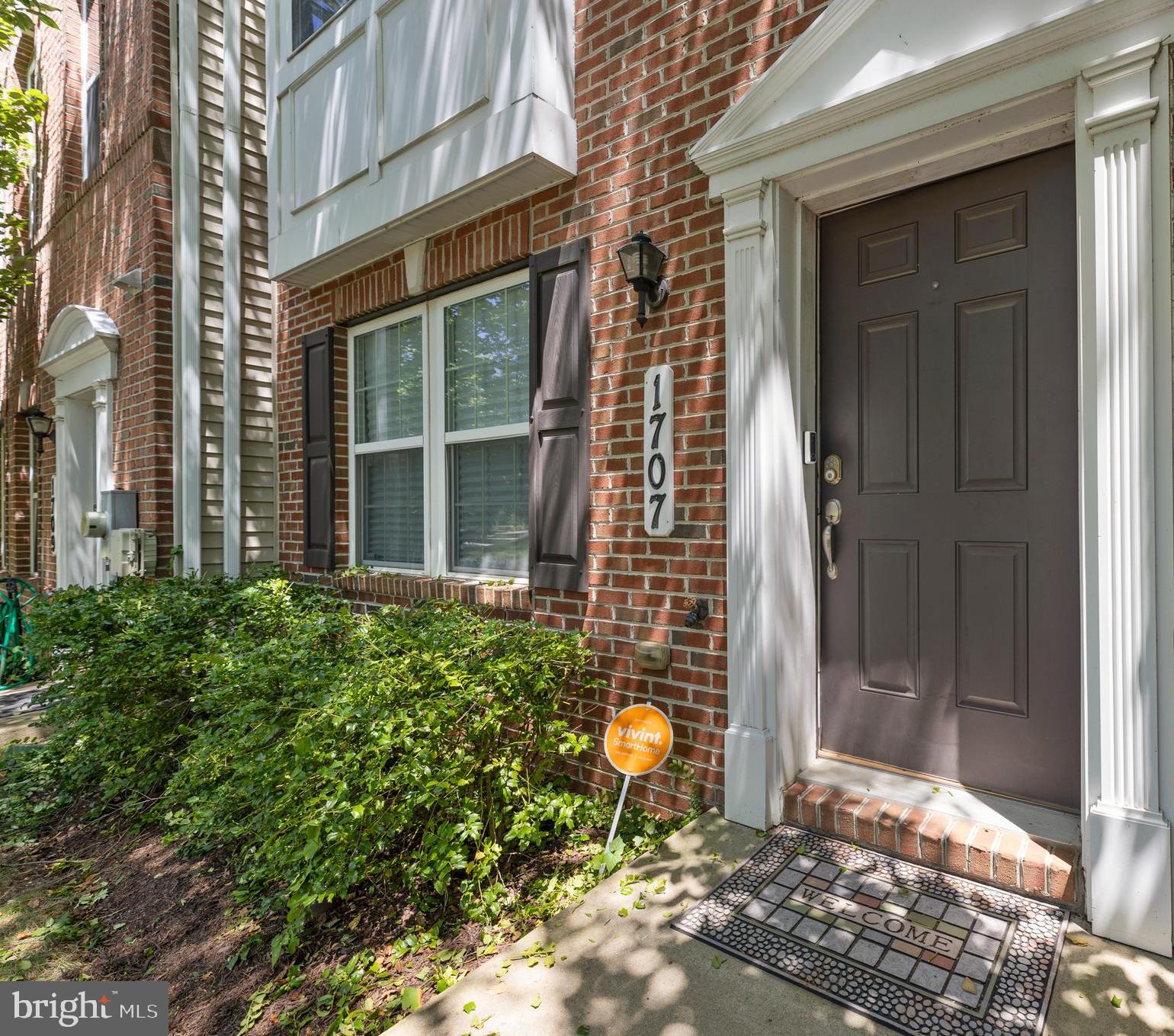1707 Fernwood Dr