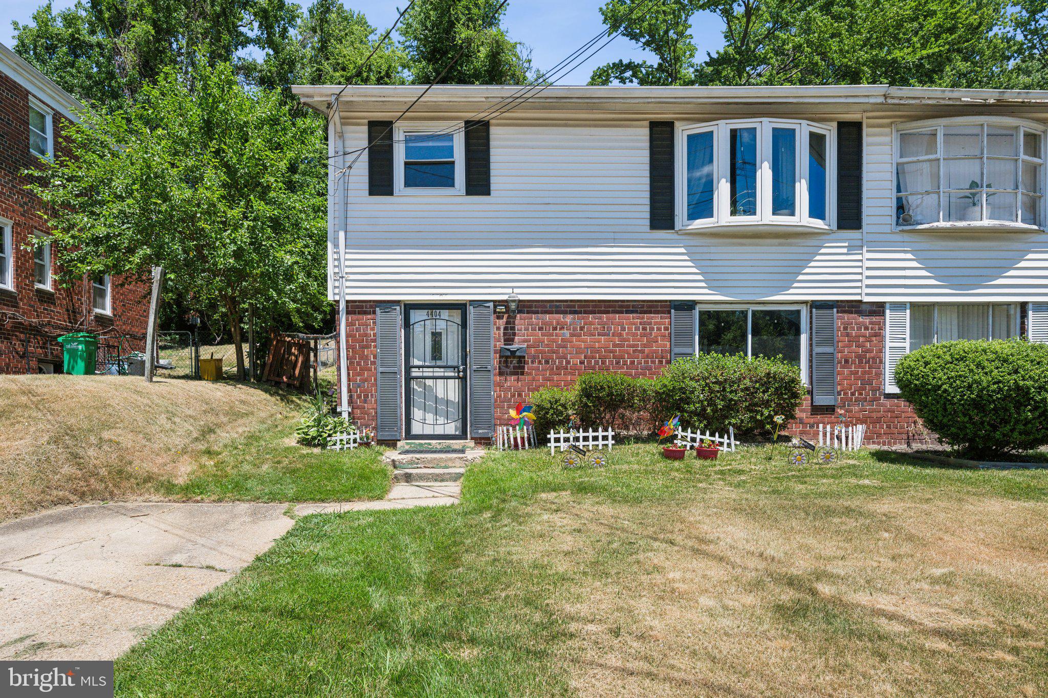 4404 23rd Pkwy