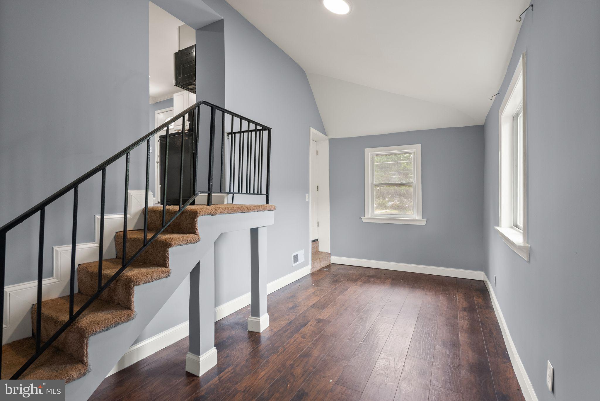 1403 Dunbar Oaks Dr