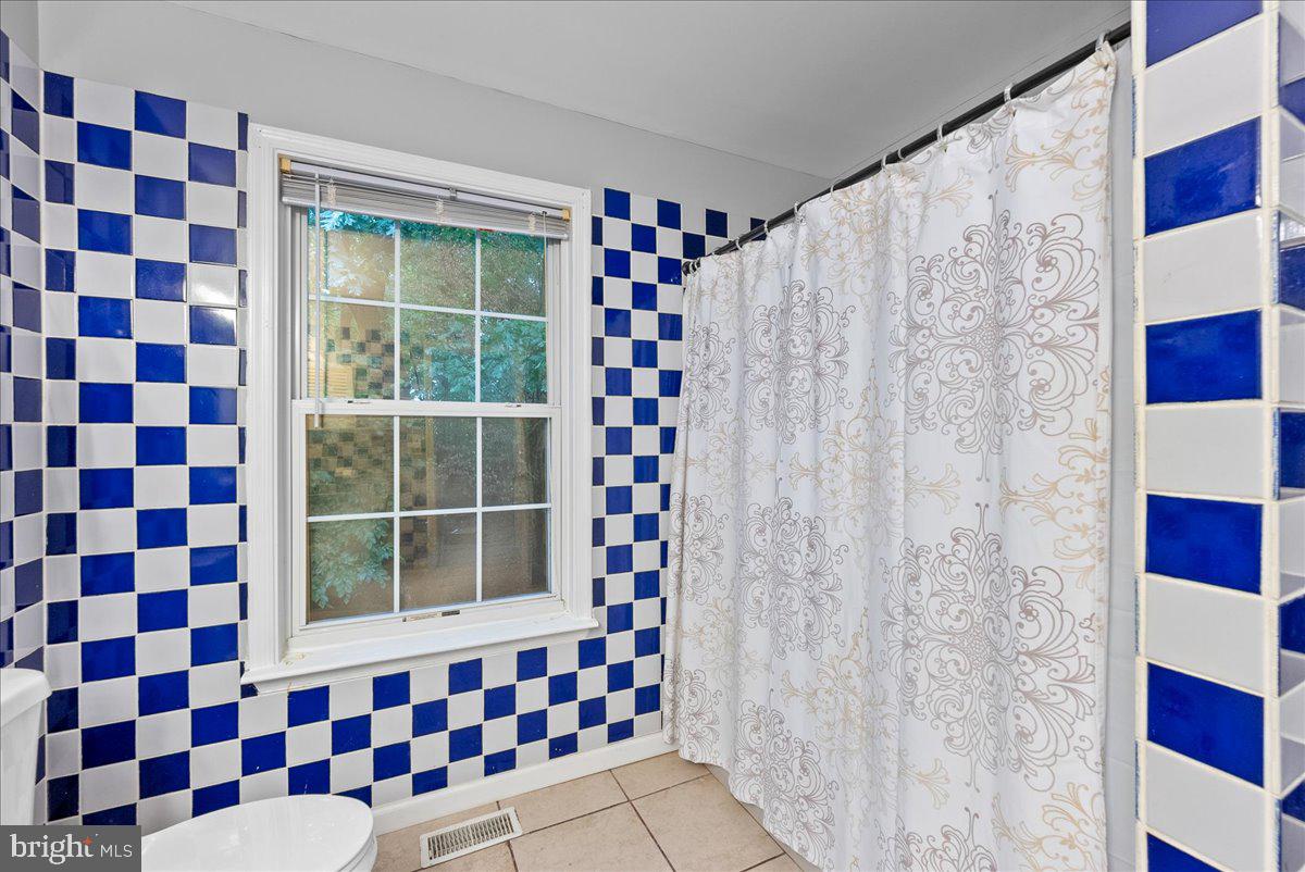 1923 Tall Timber Ct