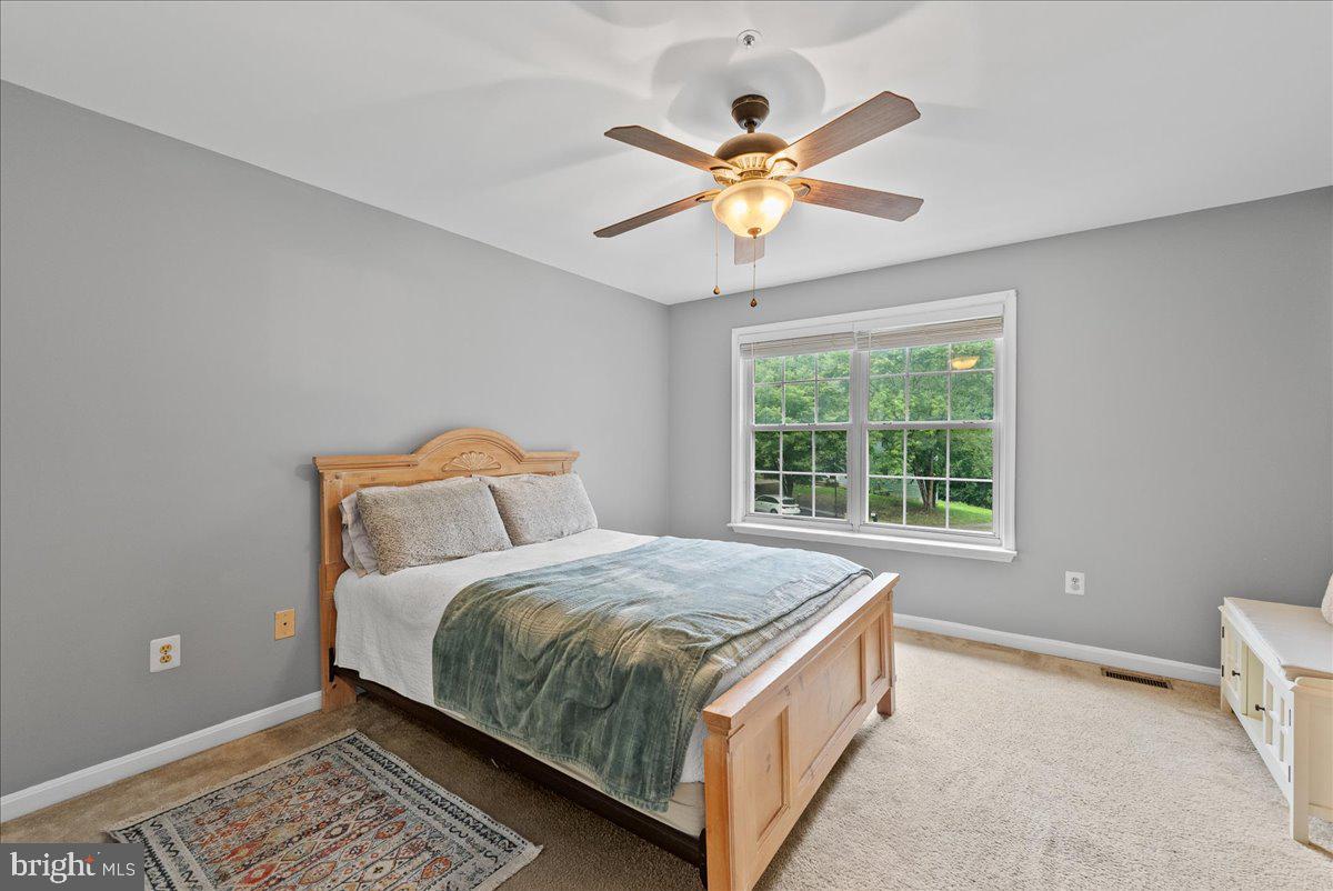 1923 Tall Timber Ct