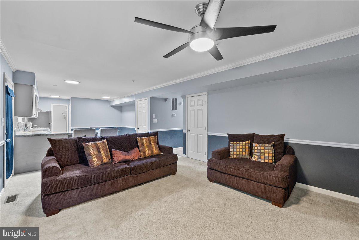 1923 Tall Timber Ct