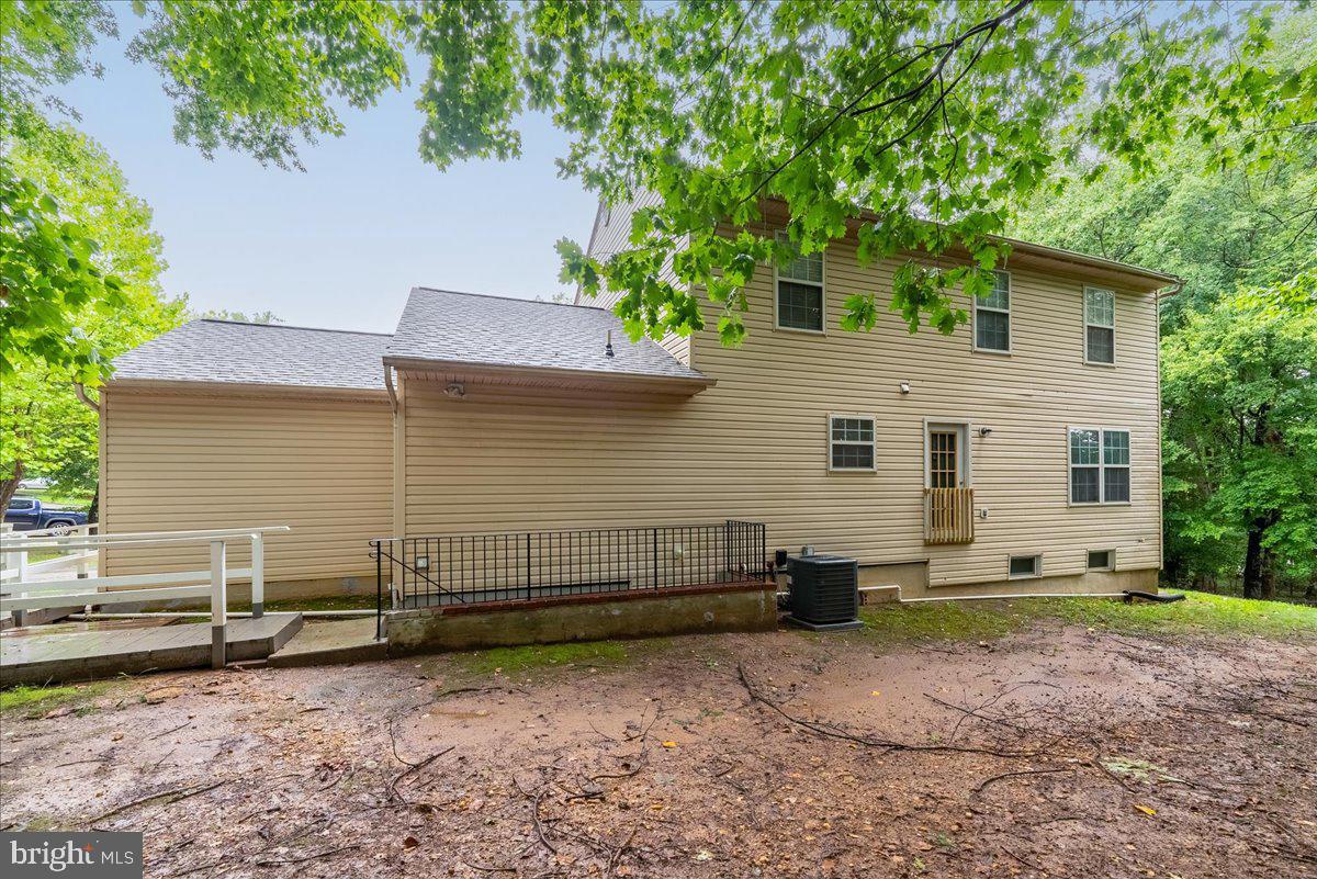 1923 Tall Timber Ct