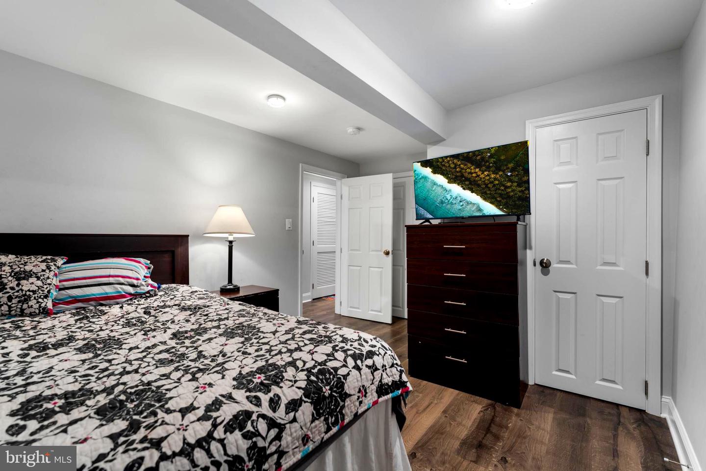 902 Sitka Ln