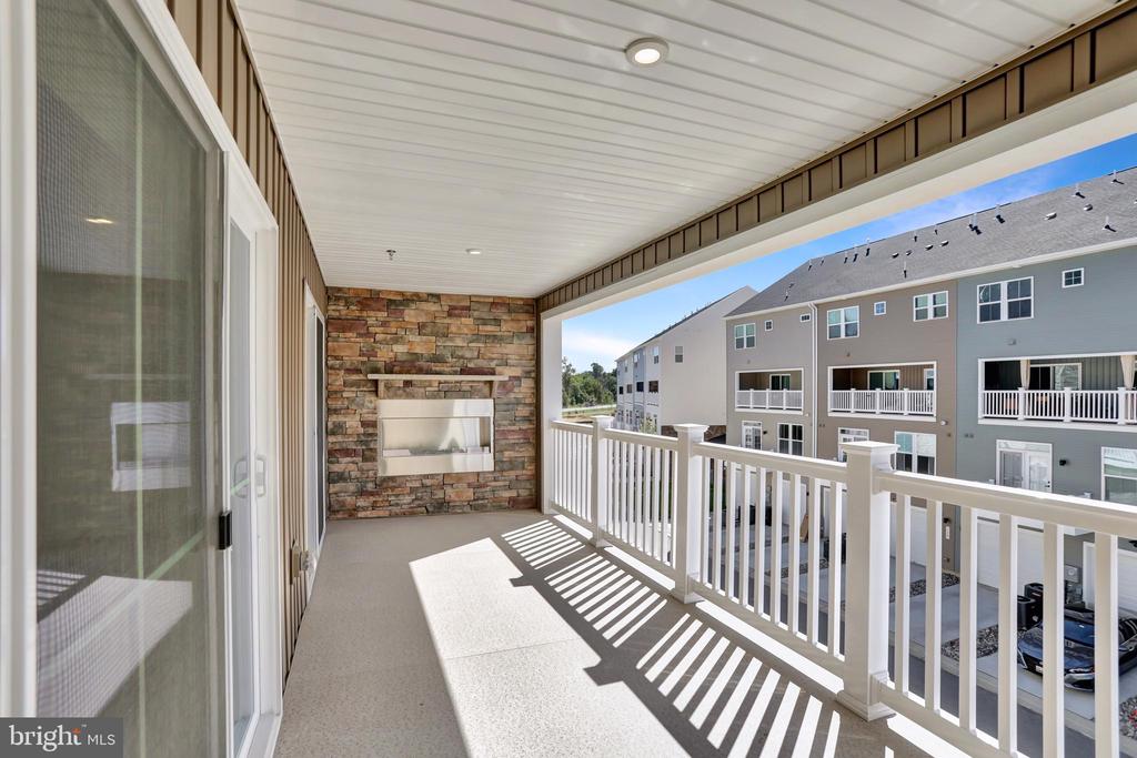 132 Matisse Lane