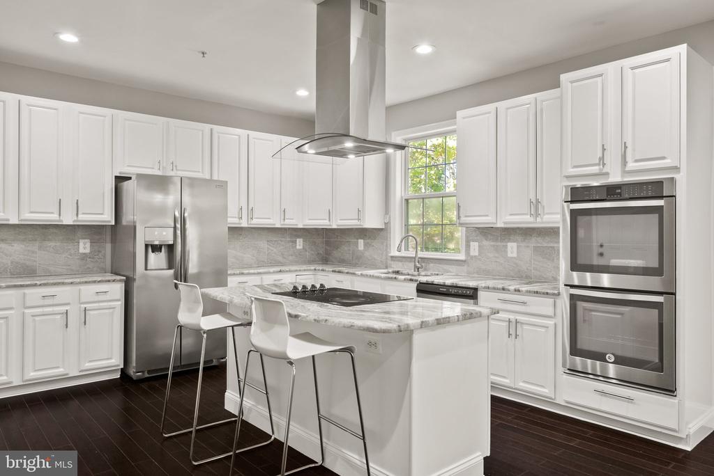 408 Cedar Rd