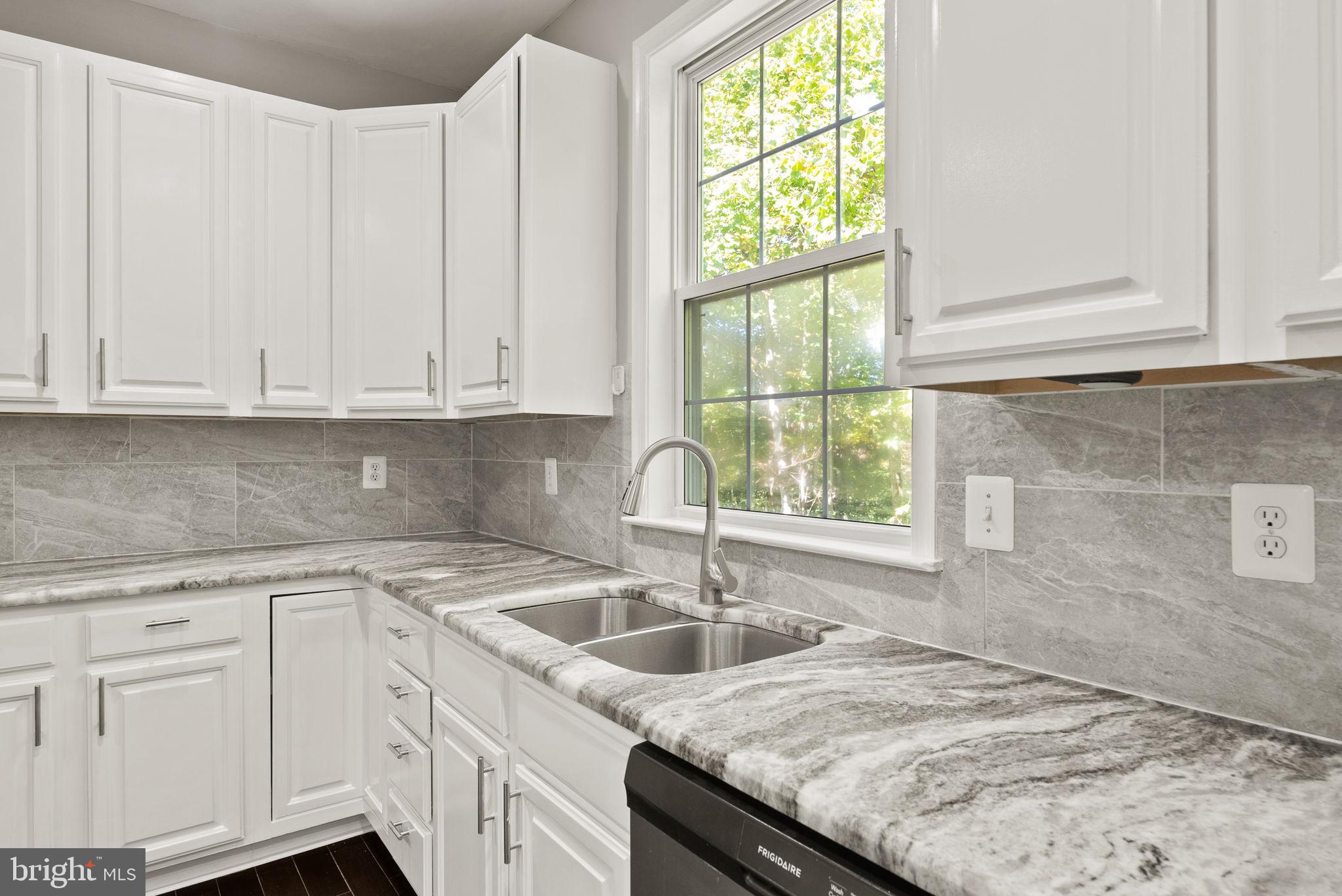 408 Cedar Rd