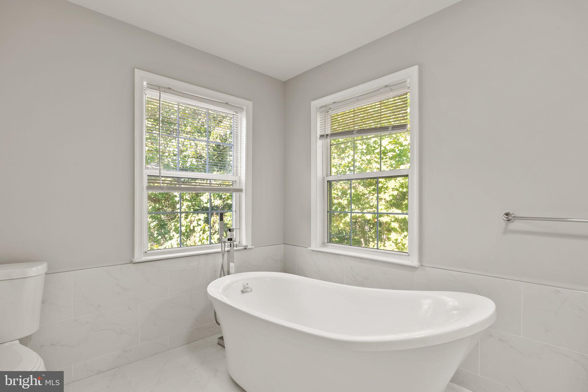 408 Cedar Rd