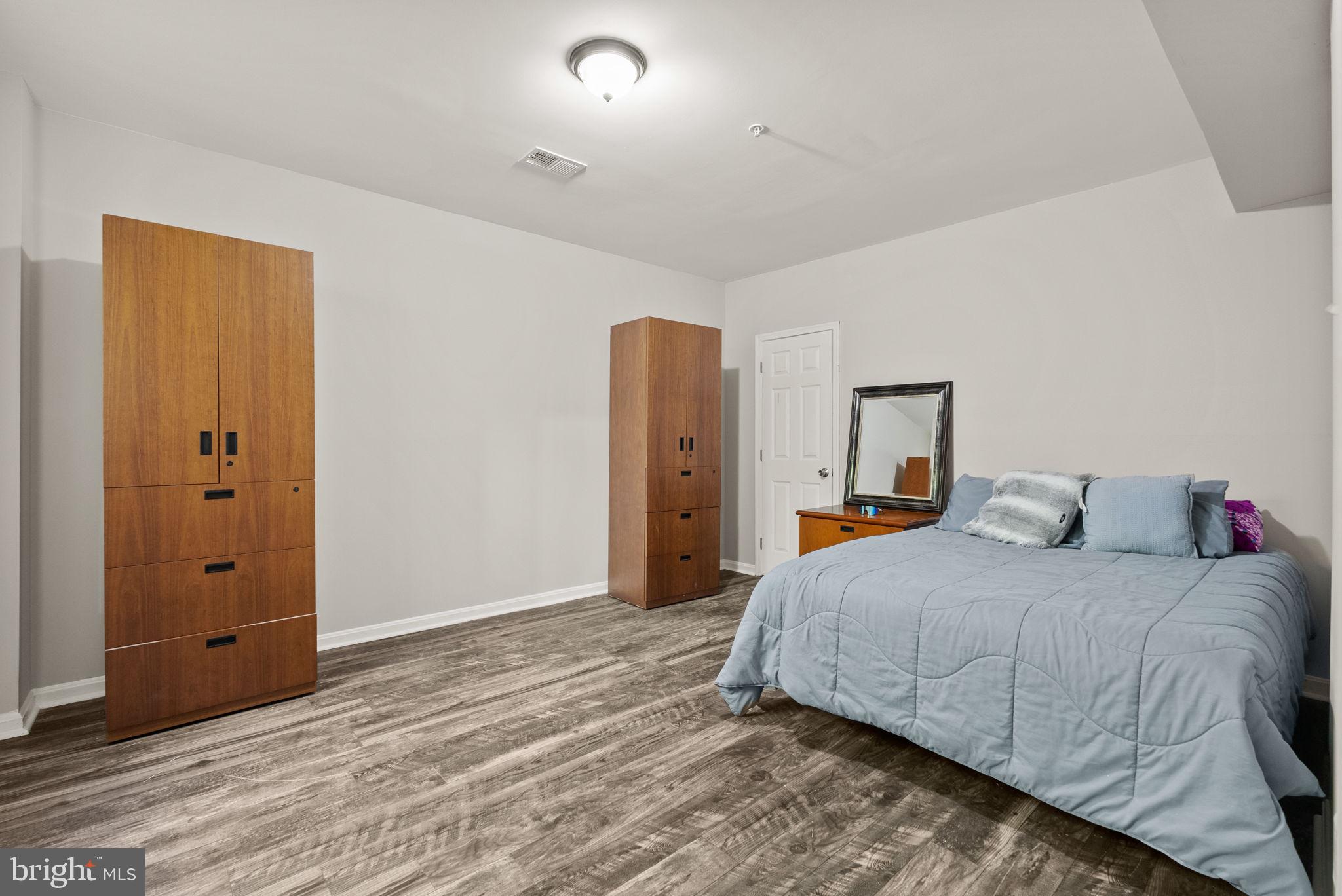 408 Cedar Rd