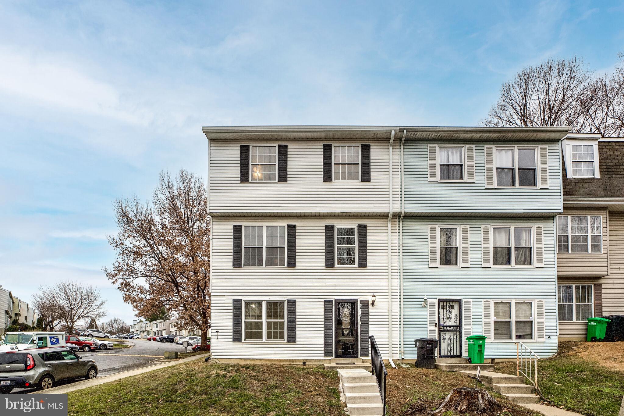 819 Rachel Ct