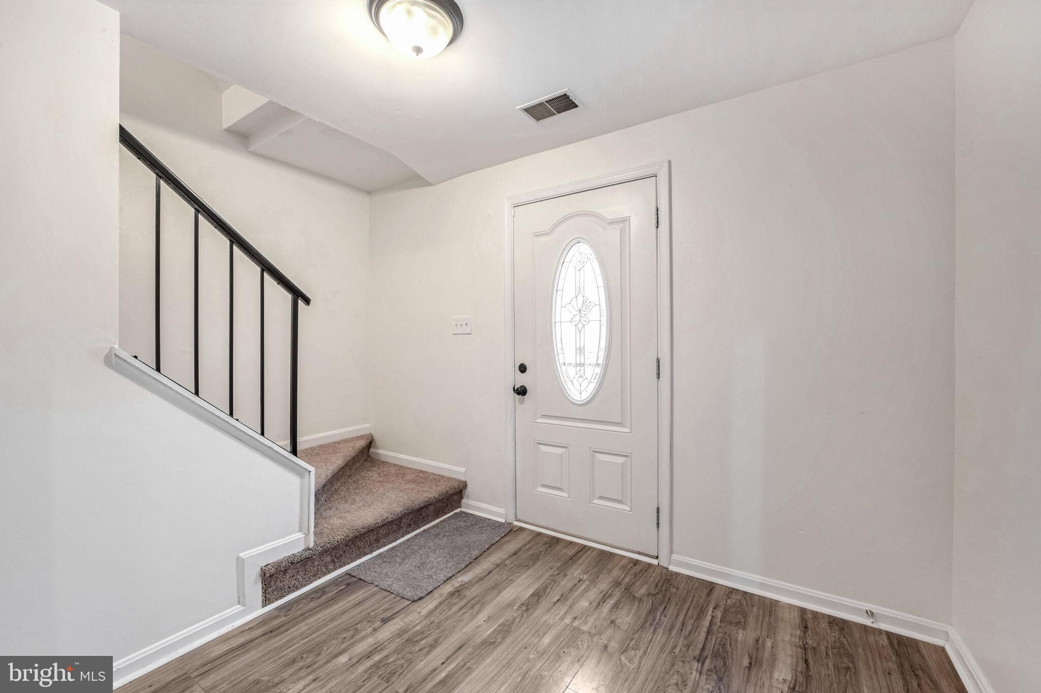 819 Rachel Ct