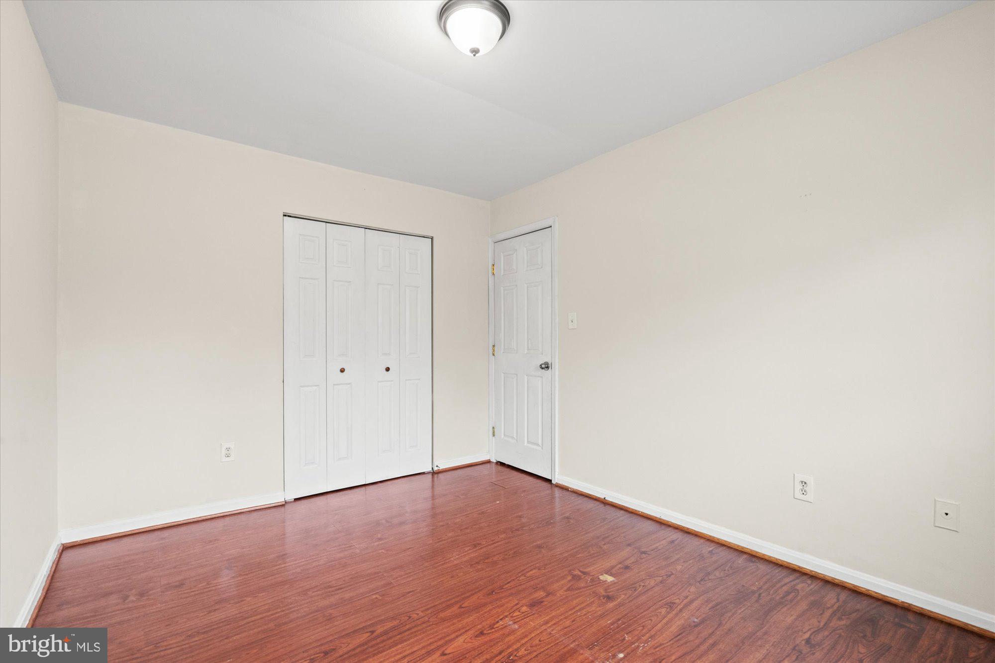 2214 Dawn Ln