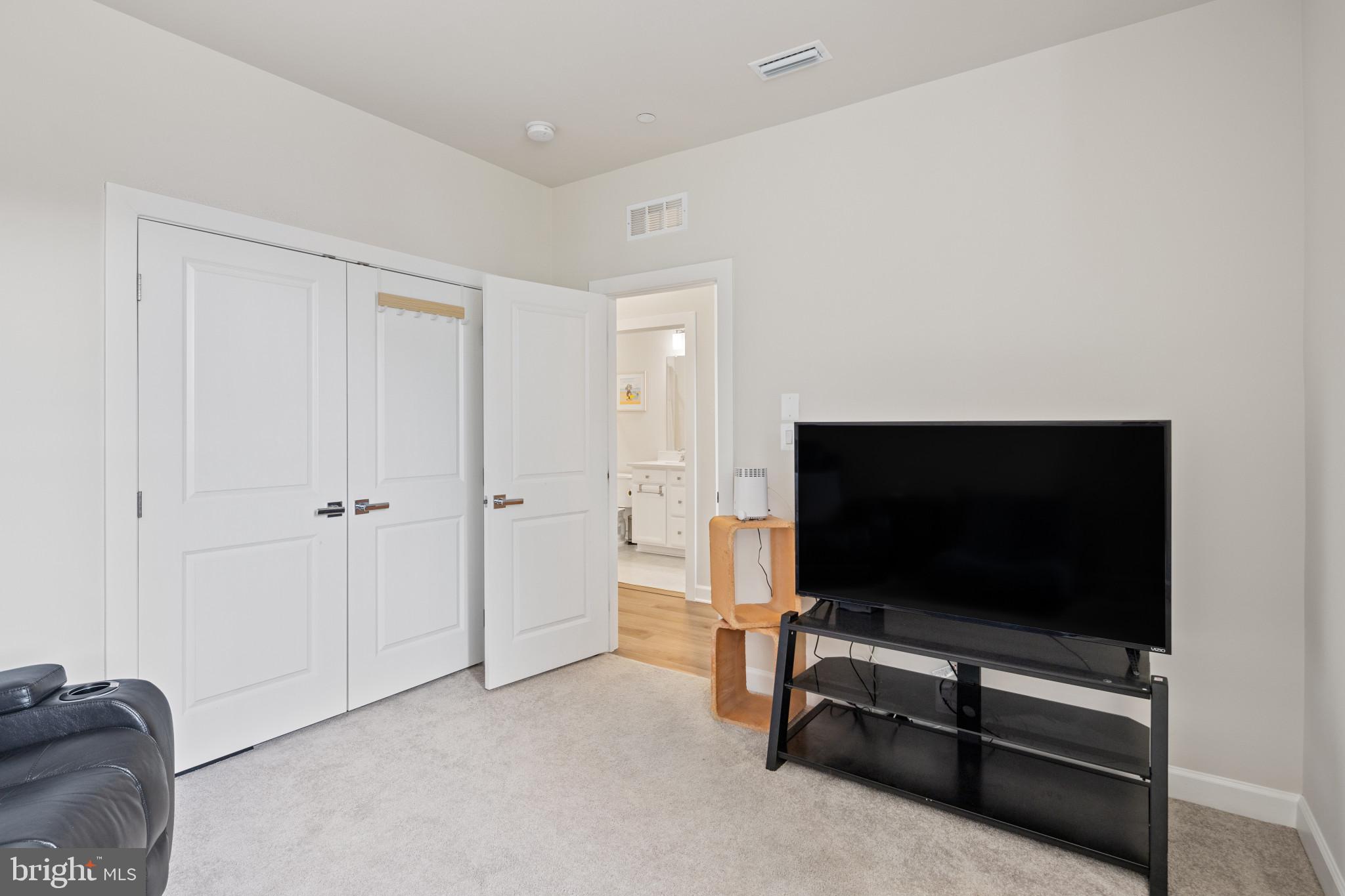 1184 Patuxent Greens Dr