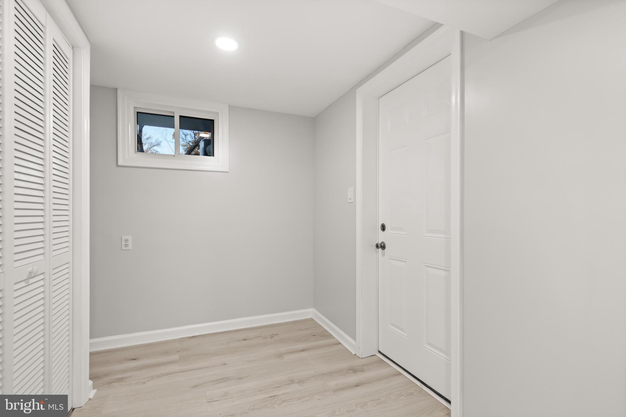 11310 Duxbury Dr