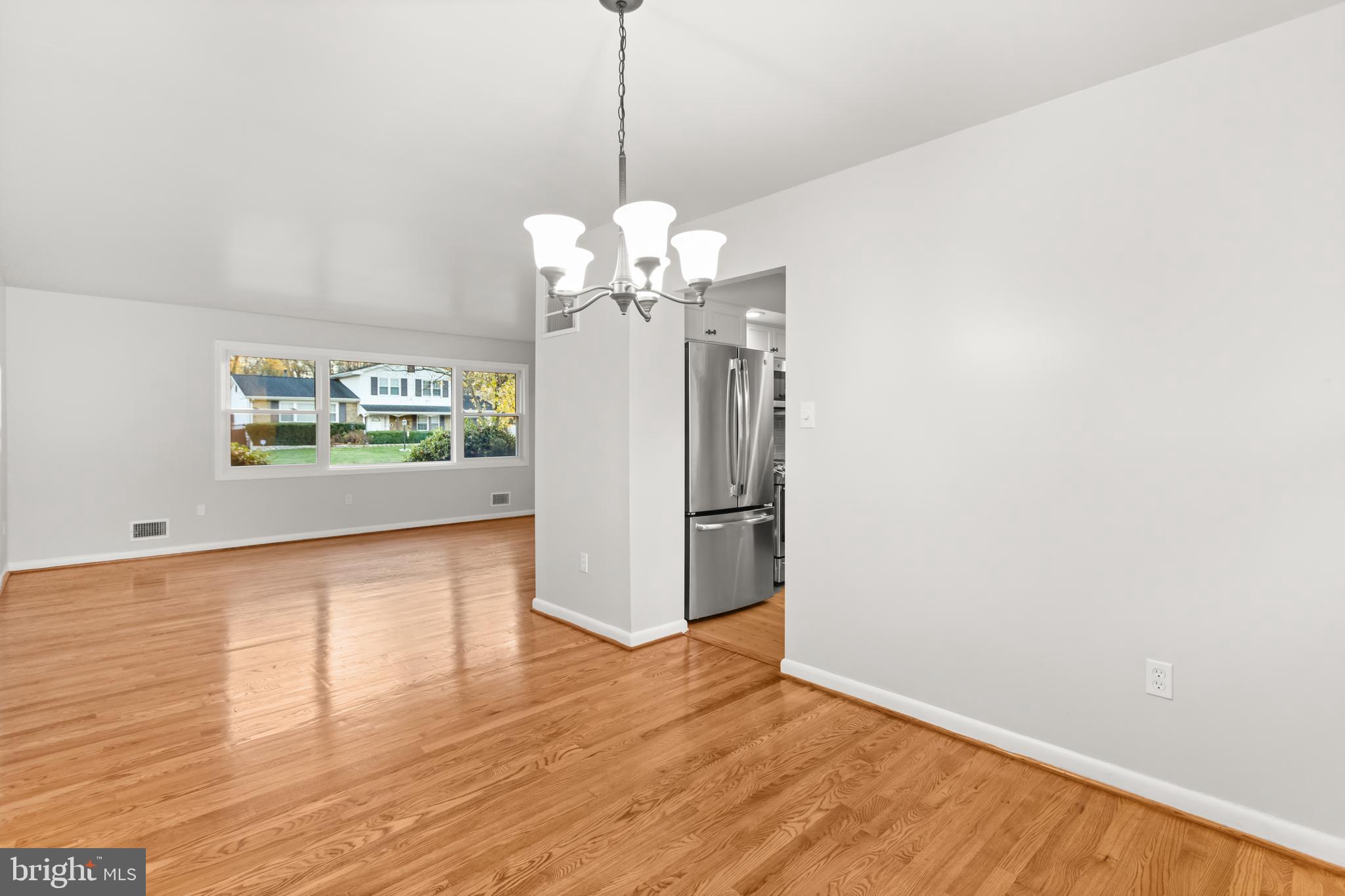 11310 Duxbury Dr