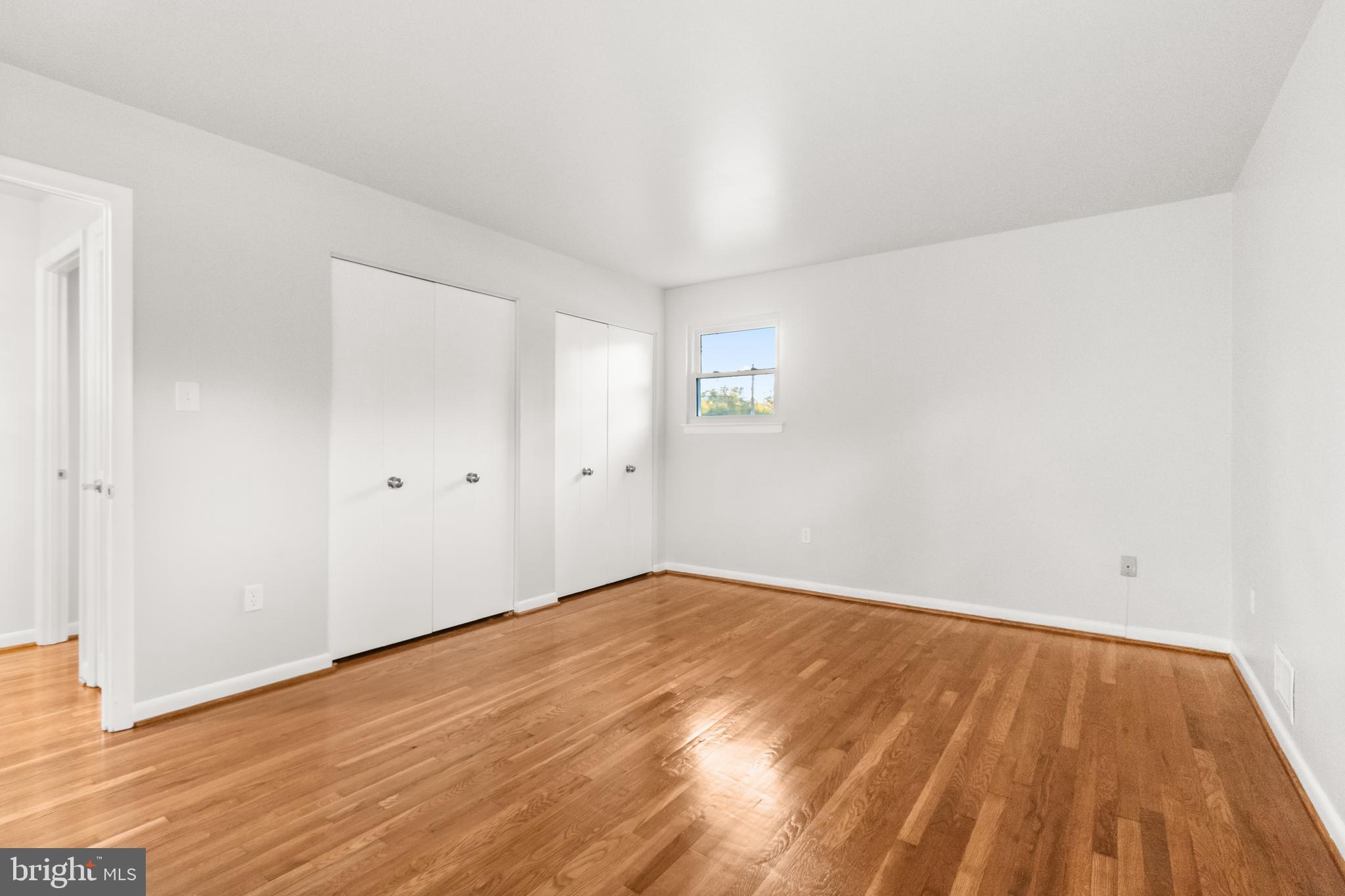 11310 Duxbury Dr