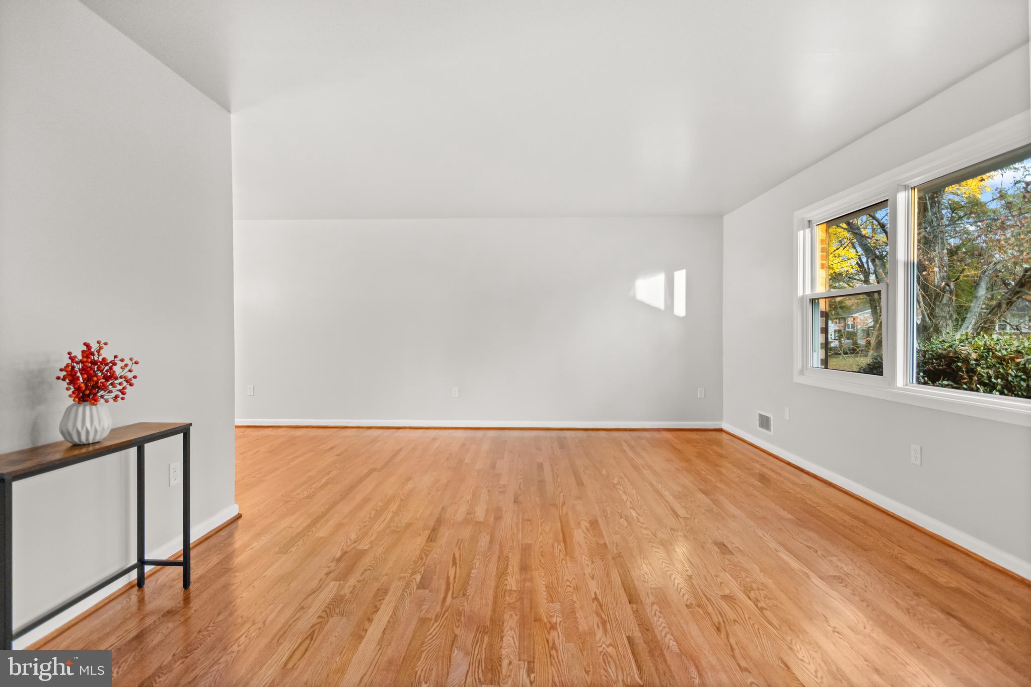 11310 Duxbury Dr
