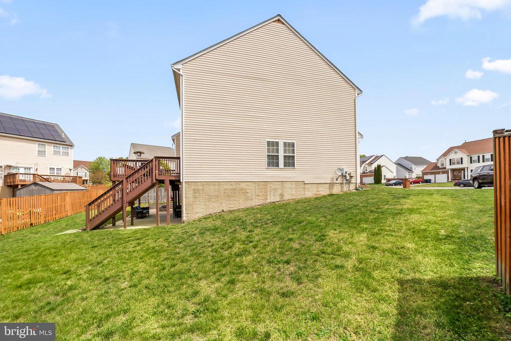 8303 Dillionstone Ct