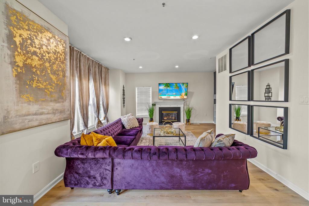 8303 Dillionstone Ct