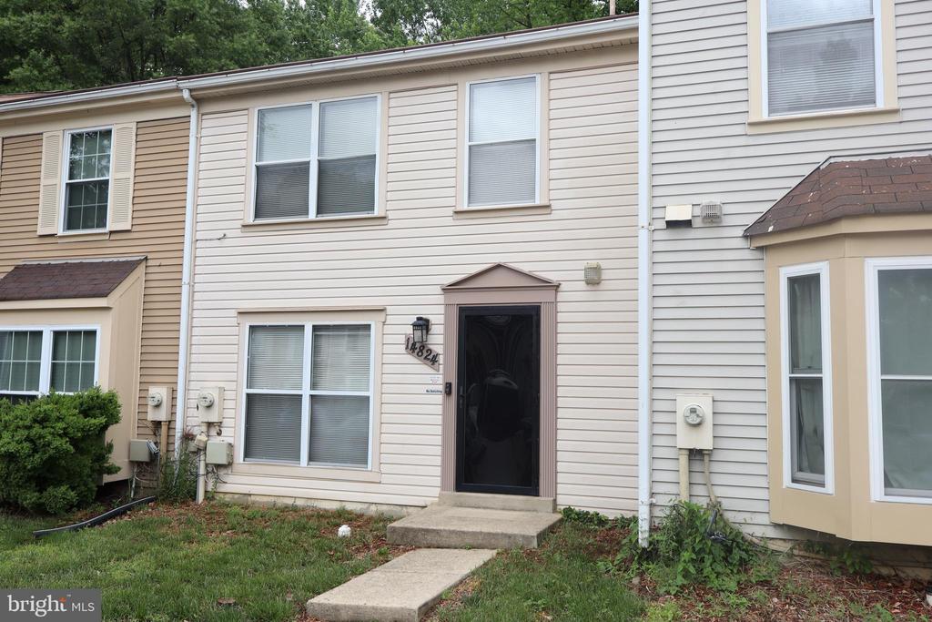 14824 London Ln