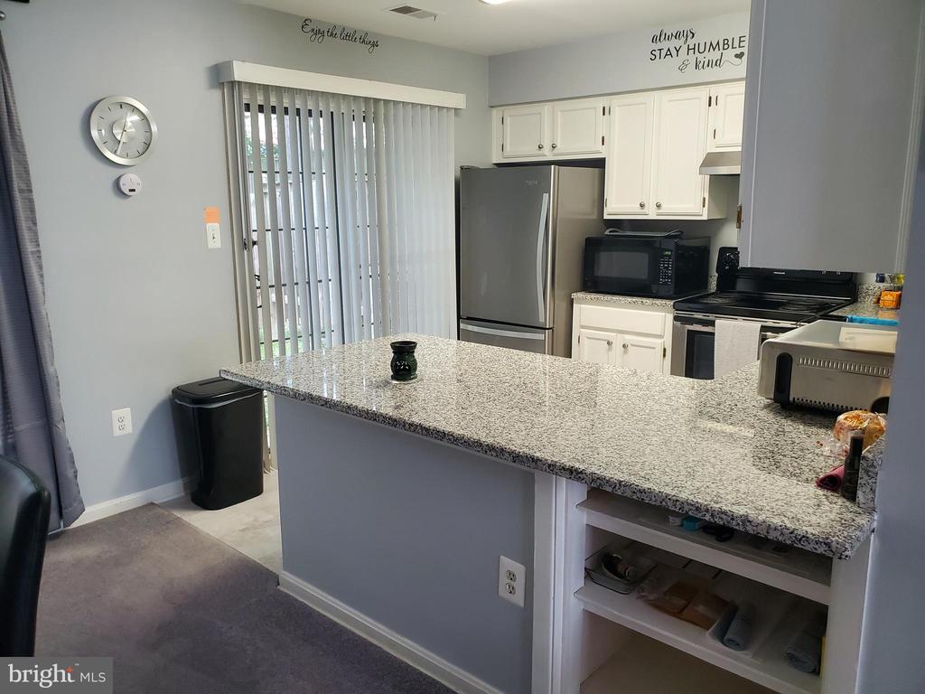 14824 London Ln
