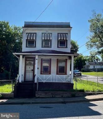 11 Capitol Heights Blvd