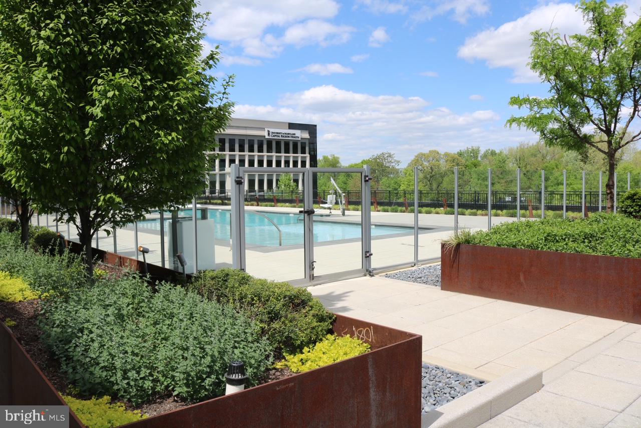 145 Riverhaven Dr #254