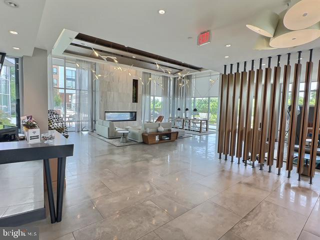 145 Riverhaven Dr #254