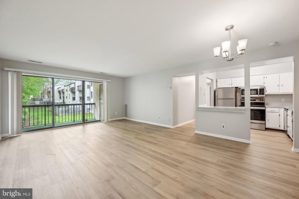 10106 CAMPUS WAY S #203-3B