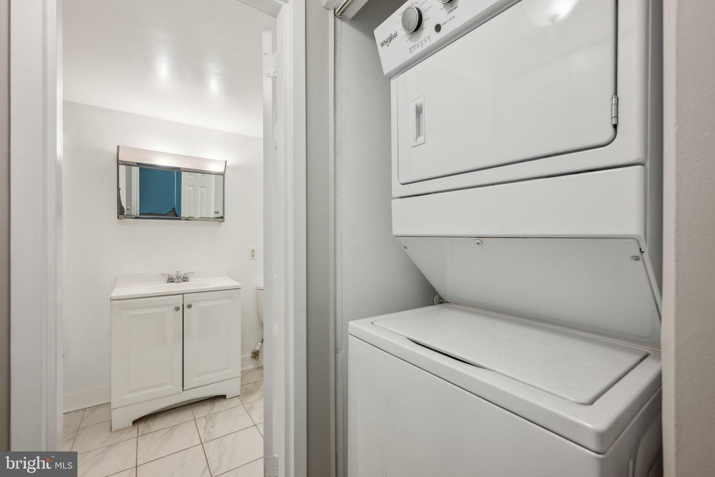 10106 CAMPUS WAY S #203-3B