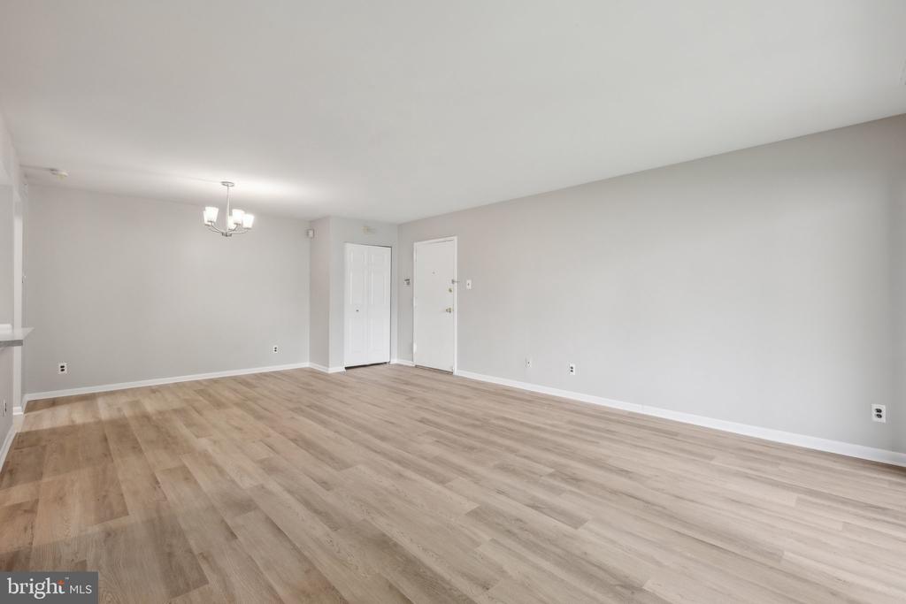 10106 CAMPUS WAY S #203-3B