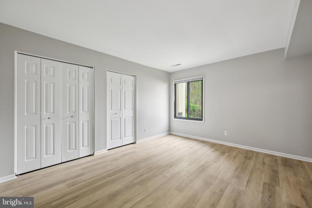 10106 CAMPUS WAY S #203-3B