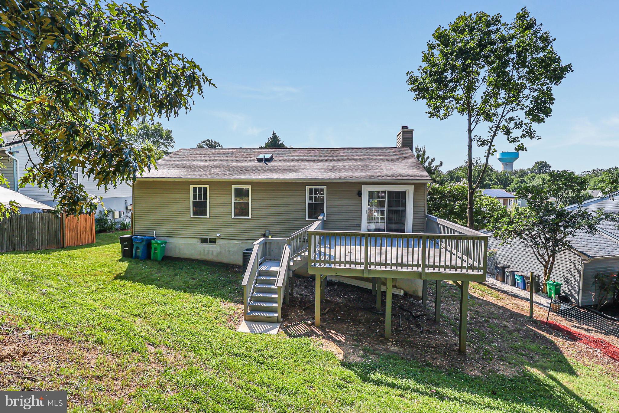 2202 NORLINDA AVENUE