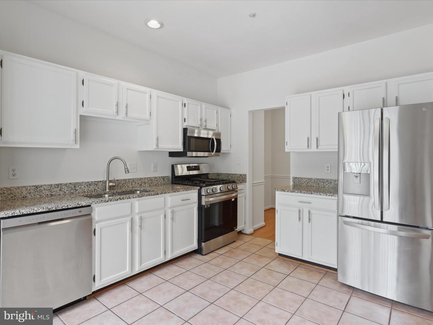 706 Bright Sun Dr