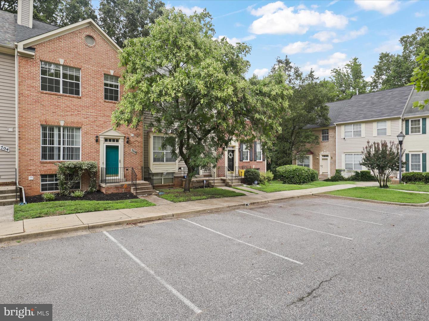 706 Bright Sun Dr