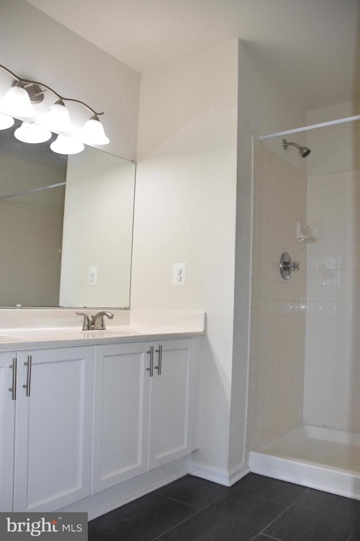 3032 Bellamy Way #5