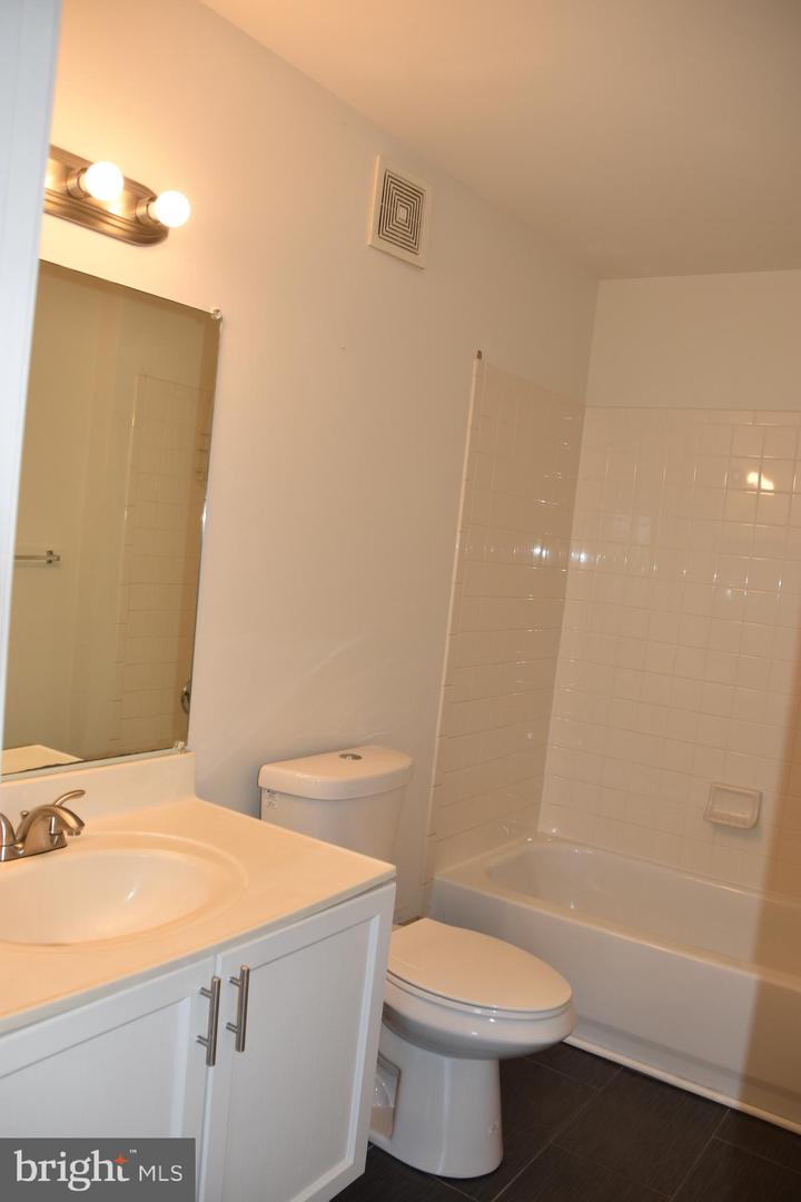 3032 Bellamy Way #5