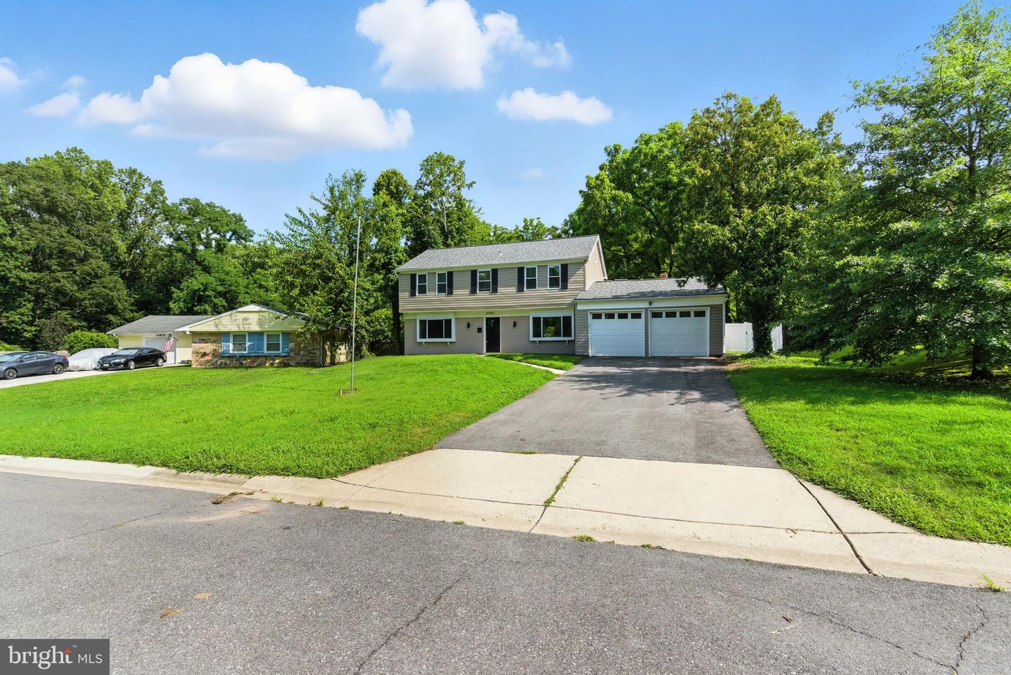 12803 Hollins Pl